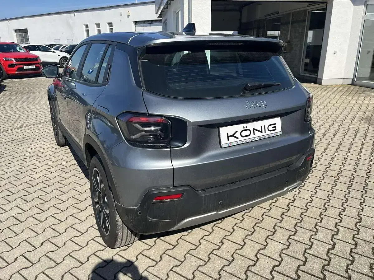 Gebraucht Jeep Avenger Altitude 101 PS (74 kW) 2023 Grau SUV
