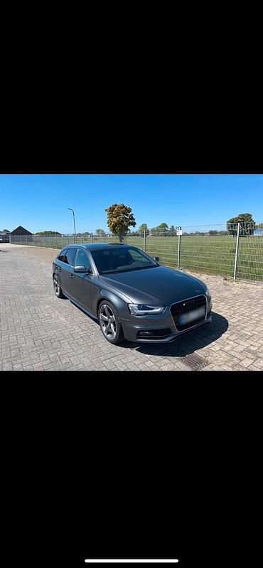 Grau Gebraucht 2014 Audi A4 S-Line Kombi | 13.900 € (Etwas zu teuer) - Bild 1/4