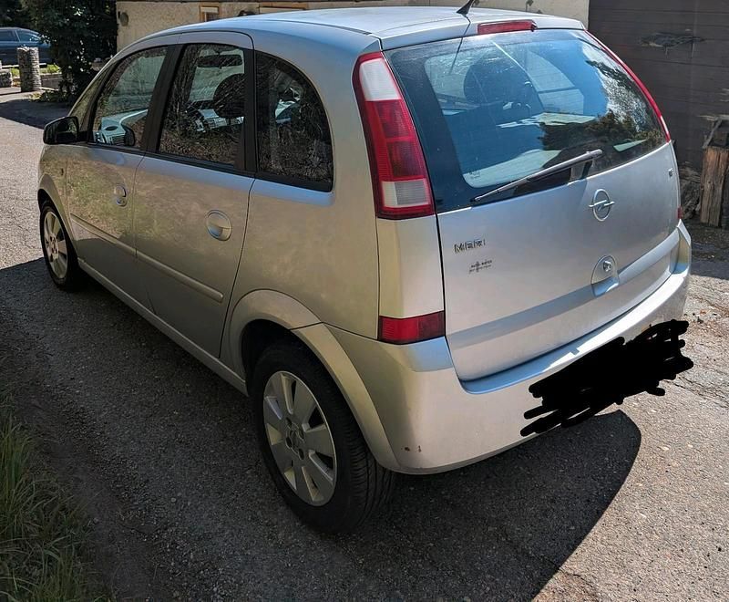 Używany Opel Meriva 101 KM (74 kW) 2005 Srebrny Minivan