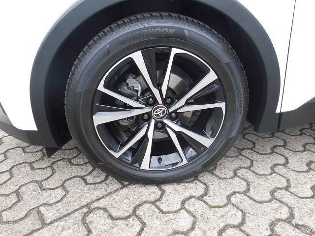 Gebraucht Toyota C-HR Team 140 PS (102 kW) 2023 Weiß SUV