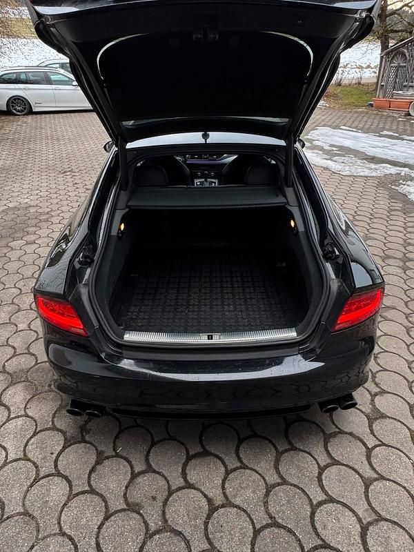 Usata Audi A7 245 CV (180 kW) 2013 Nero Utilitaria