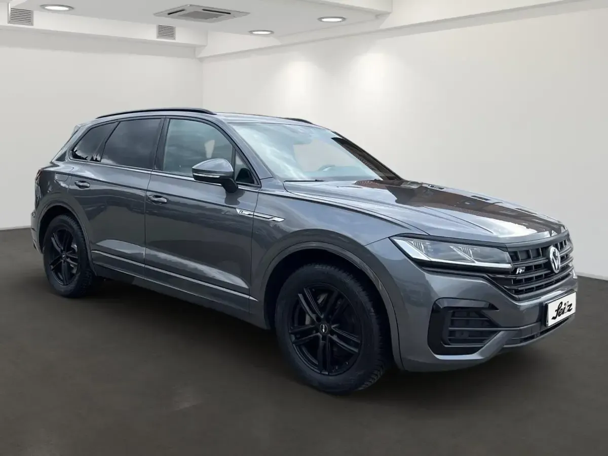 Gebraucht VW Touareg R-line 286 PS (210 kW) 2019 Grau SUV