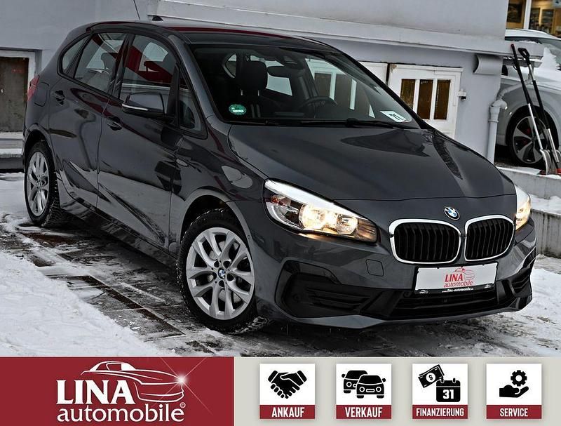 Gebraucht BMW 225 Active Tourer Comfort Edition 224 PS (164 kW) 2020 Grau Van / Kleinbus