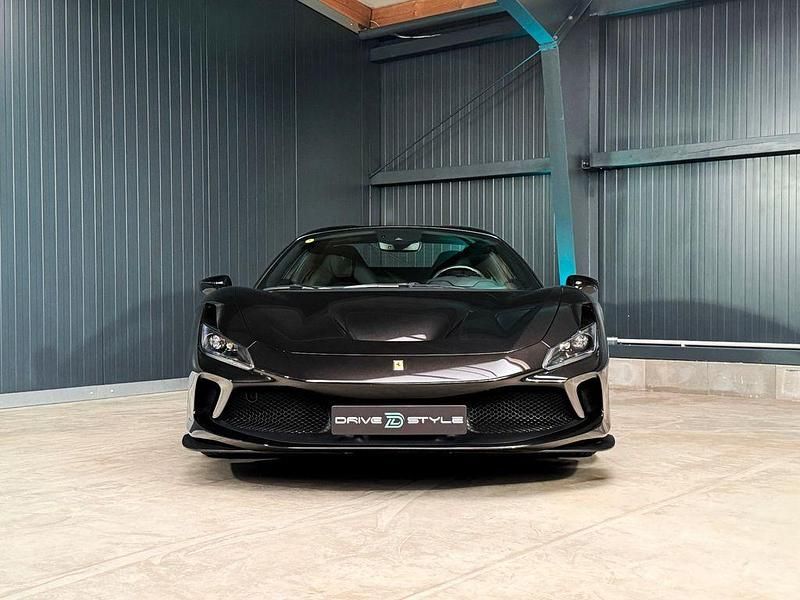 Gebraucht Ferrari F8 721 PS (530 kW) 2021 Schwarz Cabrio