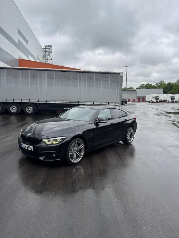 Schwarz Gebraucht 2019 BMW 440 Coupé | 33.000 € (Guter Preis) - Bild 1/4