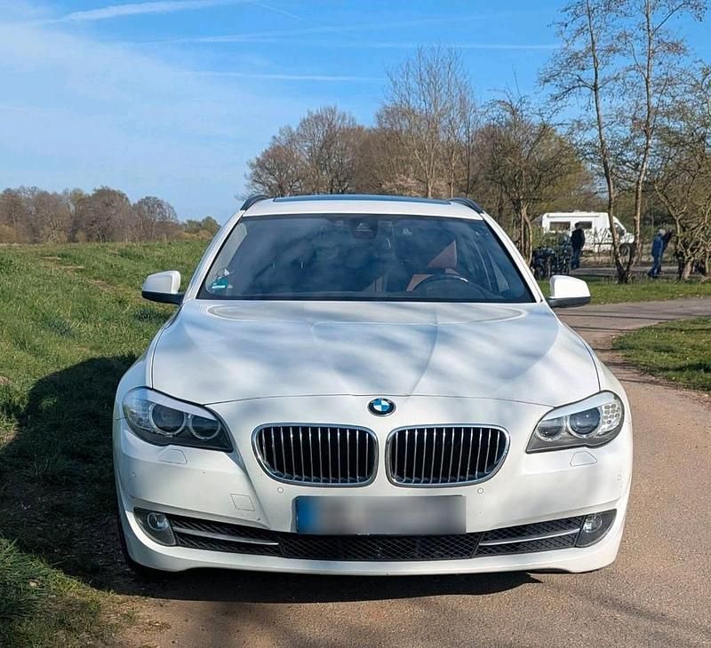 Second-hand BMW 525 218 CP (160 kW) 2013 Alb Break