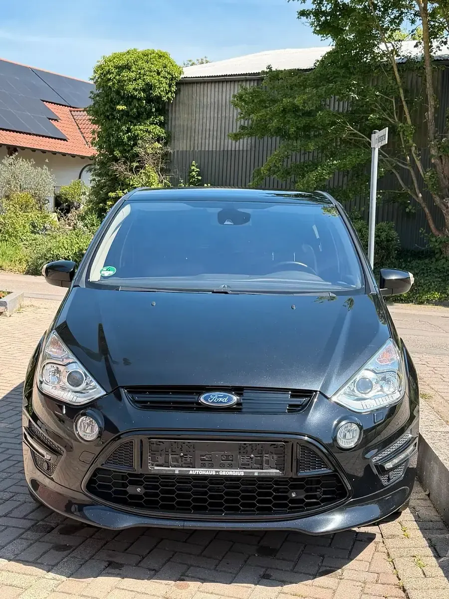 Gebraucht Ford S-MAX S 200 PS (147 kW) 2014 Schwarz Van / Kleinbus