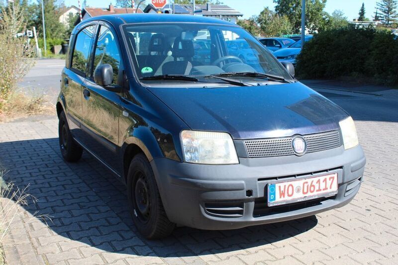 Gebraucht Fiat Panda Active 54 PS (39 kW) 2010 Schwarz Kleinwagen