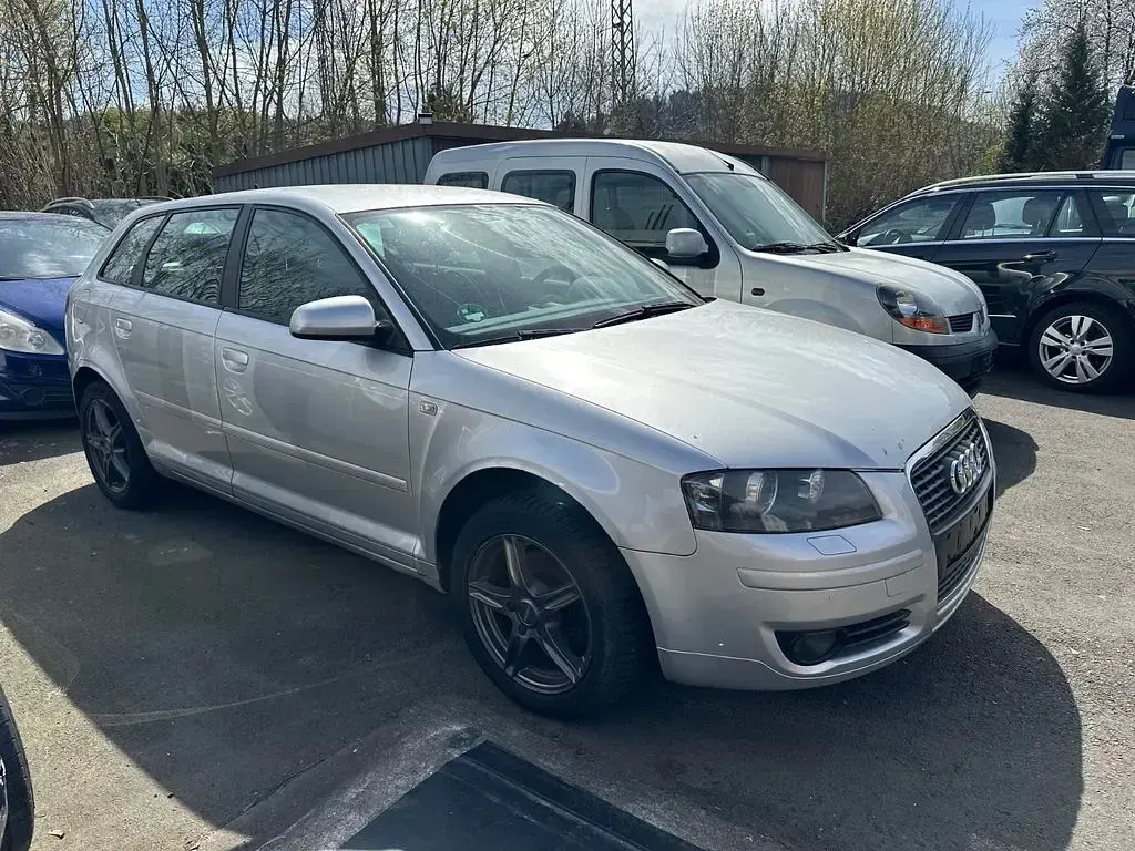 Gebraucht Audi A3 Sportback Ambition 140 PS (102 kW) 2006 Silber Kleinwagen
