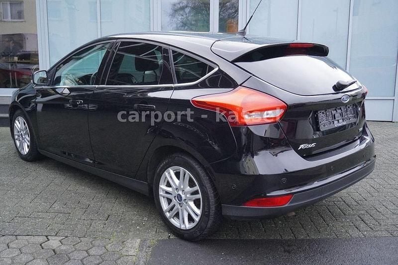 Gebraucht Ford Focus Titanium 101 PS (74 kW) 2016 Schwarz Limousine