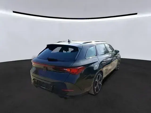 Używany Cupra Leon 110 KM (80 kW) 2022 Andere Sedan/Limuzyna