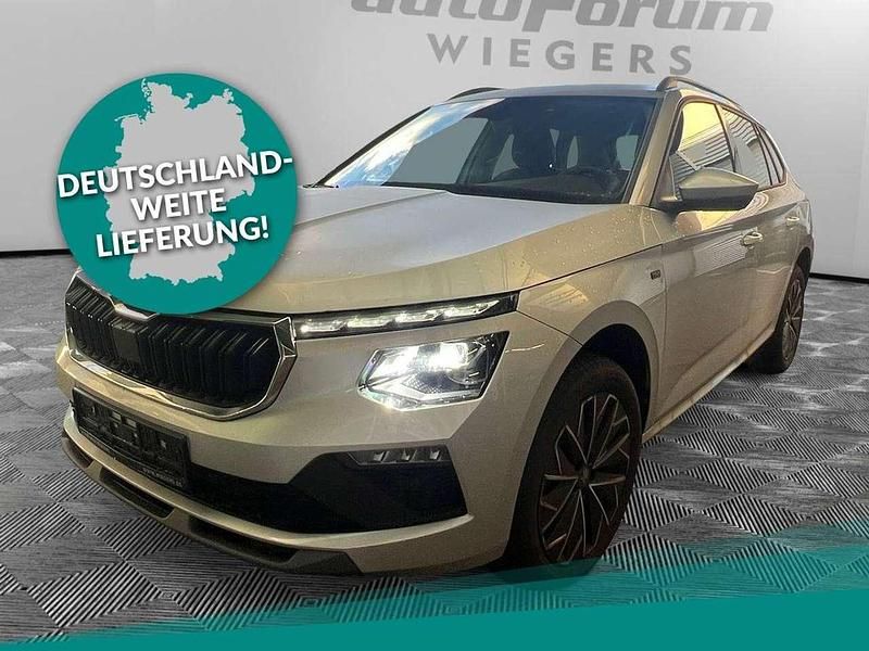 Brilliantsilber metallic Gebraucht 2025 Skoda Kamiq Drive SUV | 25.770 € (Fairer Preis) - Bild 1/4