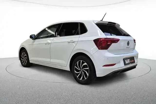 Gebraucht VW Polo Life 95 PS (69 kW) 2023 Weiß Kleinwagen