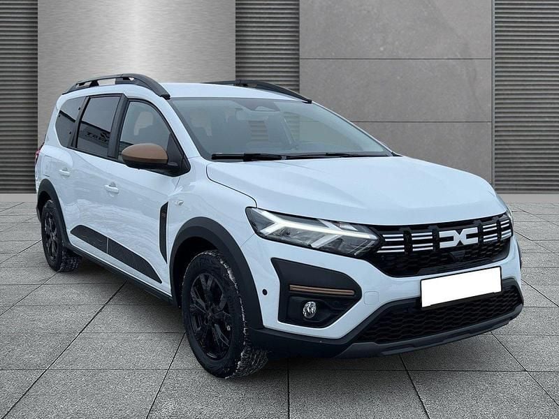 Gebraucht Dacia Jogger Extreme 141 PS (103 kW) 2025 Van / Kleinbus