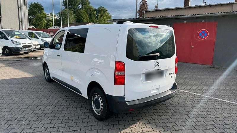 Gebraucht Citroën Jumpy 122 PS (89 kW) 2018 Weiß Van / Kleinbus