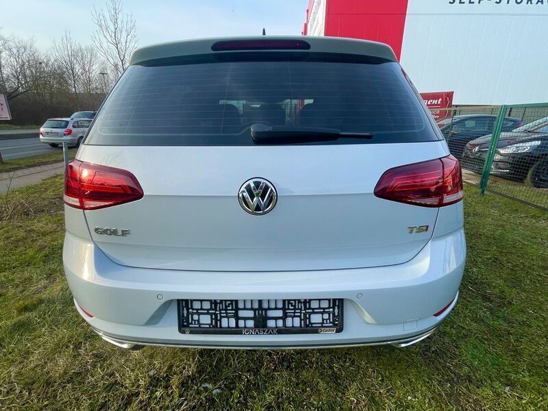 Gebraucht VW Golf VII Highline 179 PS (131 kW) 2018 Weiß Limousine