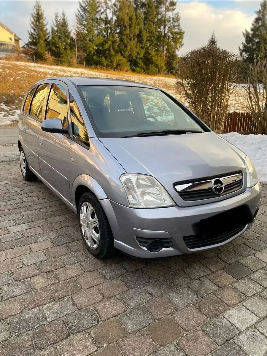 Używany Opel Meriva Edition 105 KM (77 kW) 2006 Srebrny Minivan