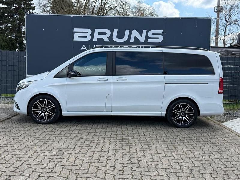 Gebraucht Mercedes V300 Avantgarde Edition 237 PS (174 kW) 2021 Weiß Van / Kleinbus