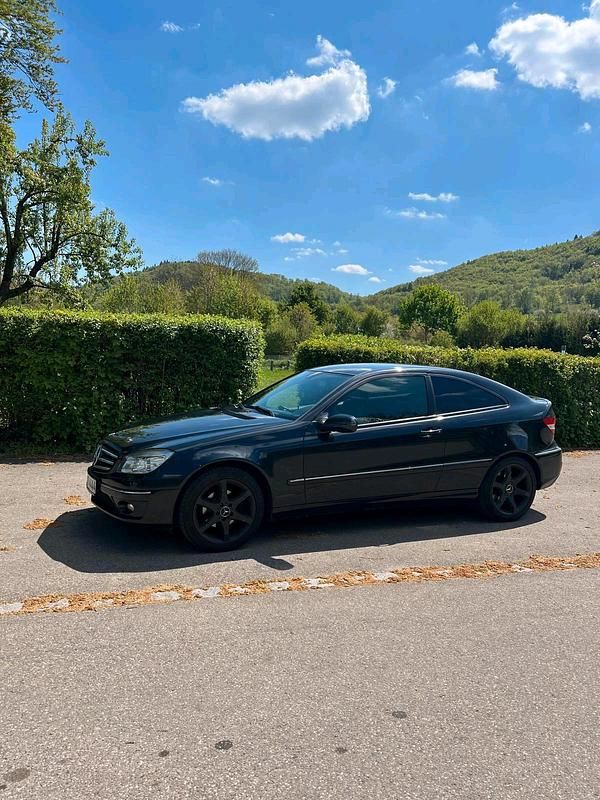 Schwarz Gebraucht 2008 Mercedes CLC180 Kleinwagen | 6.500 € (Fairer Preis) - Bild 1/4