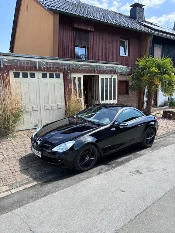 Gebraucht Mercedes SLK200 163 PS (119 kW) 2006 Schwarz Cabrio