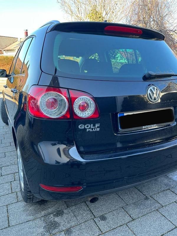 Gebraucht VW Golf Plus Cross Style 122 PS (89 kW) 2011 Schwarz Van / Kleinbus