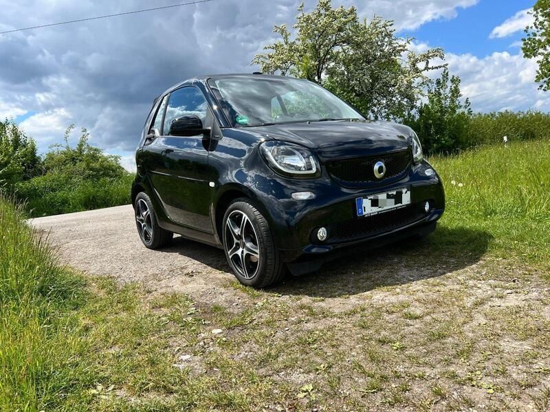 Schwarz Gebraucht 2016 Smart ForTwo Coupé Prime Cabrio | 13.500 € (Fairer Preis) - Bild 1/4