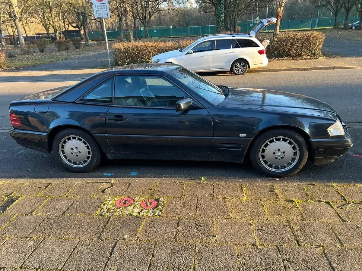 Gebraucht Mercedes SL500 320 PS (235 kW) 1998 Schwarz Cabrio