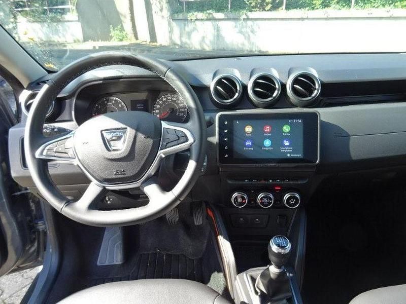 Gebraucht Dacia Duster Extreme 116 PS (85 kW) 2022 Städtisches grau SUV