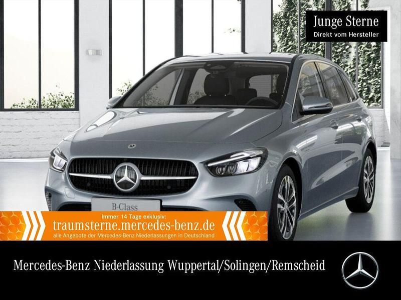 Silber Gebraucht 2024 Mercedes 180 Progressive Limousine | 26.990 € (Superpreis) - Bild 1/3