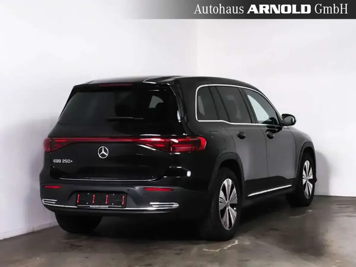 Gebraucht Mercedes EQB250+ Advanced 139 kW (190 PS) 2025 Schwarz SUV