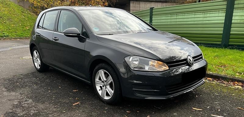 Gebraucht VW Golf VII Comfortline 150 PS (110 kW) 2013 Grau Limousine