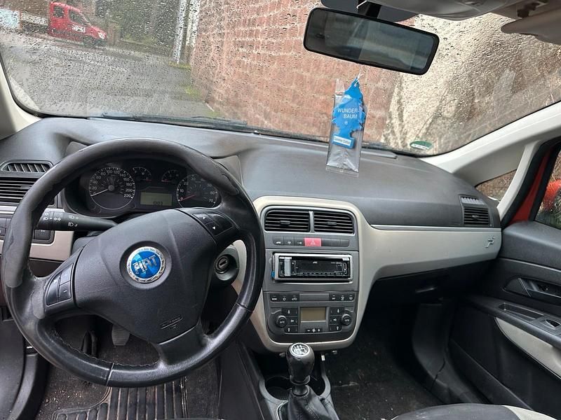 Gebraucht Fiat Punto 77 PS (56 kW) 2006 Orange Kleinwagen