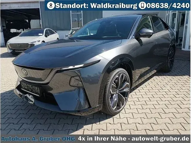Neu Mazda 6e Takumi-Line 189 kW (258 PS) 2026 Kleinwagen