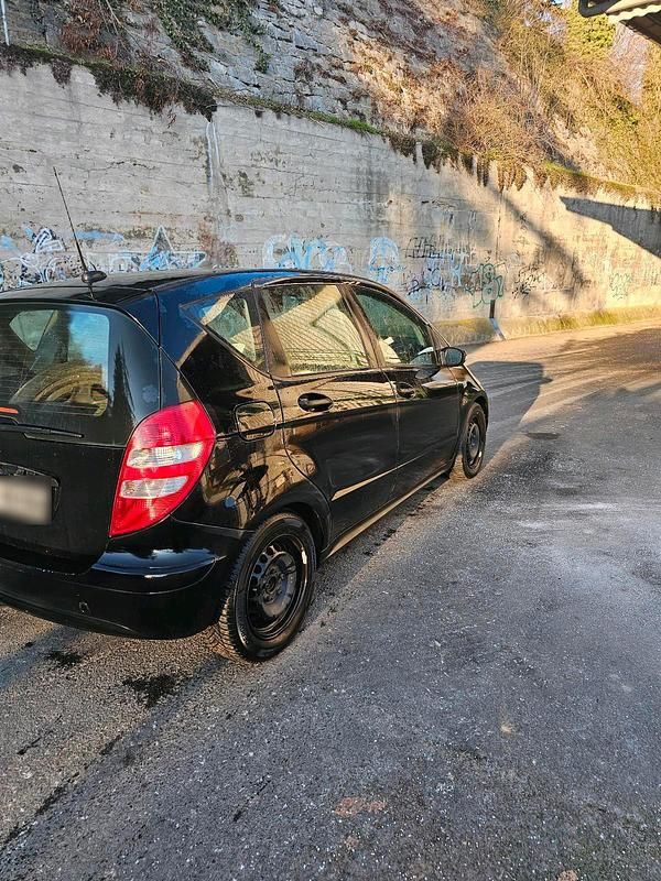 Gebraucht Mercedes A170 Classic 116 PS (85 kW) 2005 Schwarz Kleinwagen
