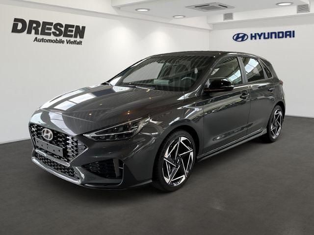 Grau Neu 2025 Hyundai i30 N Line Limousine | 28.490 € (Fairer Preis) - Bild 1/4