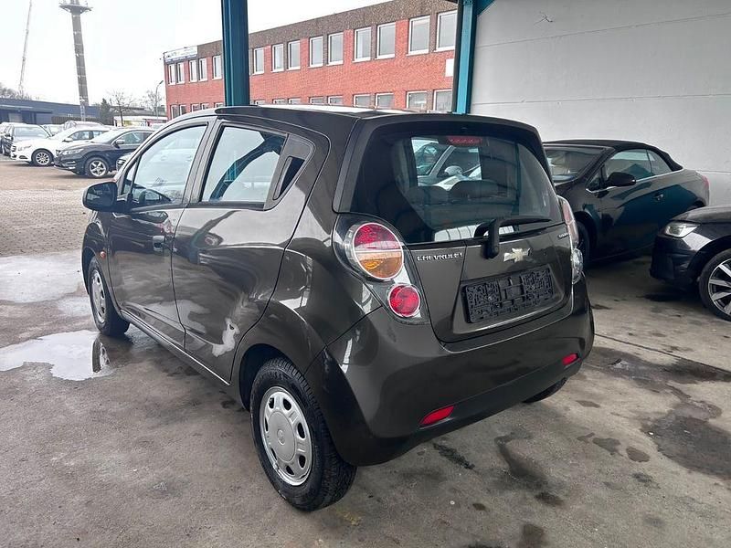 Gebraucht Chevrolet Spark 68 PS (50 kW) 2011 Braun Kleinwagen