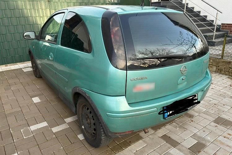 Gebraucht Opel Corsa 80 PS (58 kW) 2005 Grün Kleinwagen