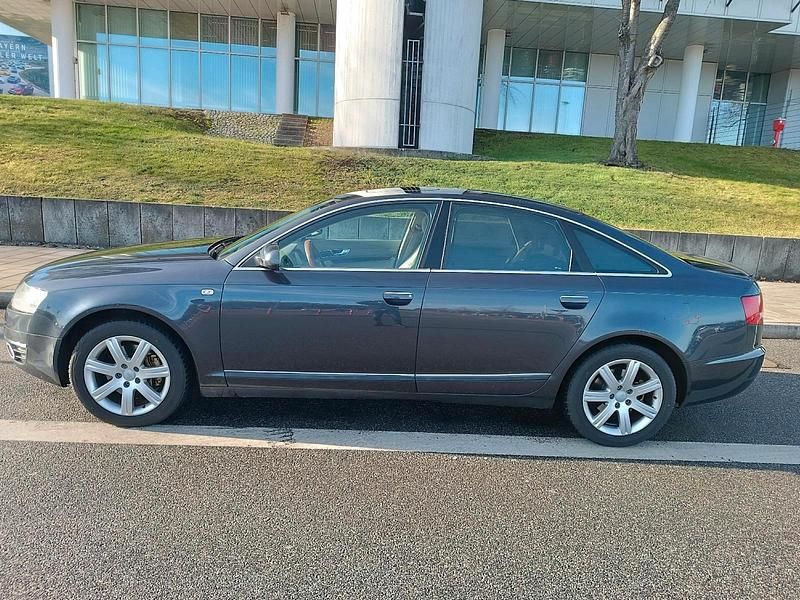 Grau Gebraucht 2008 Audi A6 Ambiente Limousine | 3.800 € (Superpreis) - Bild 1/4