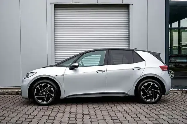 Gebraucht VW ID.3 Pro Performance 150 kW (204 PS) 2020 Silber metallic Kleinwagen