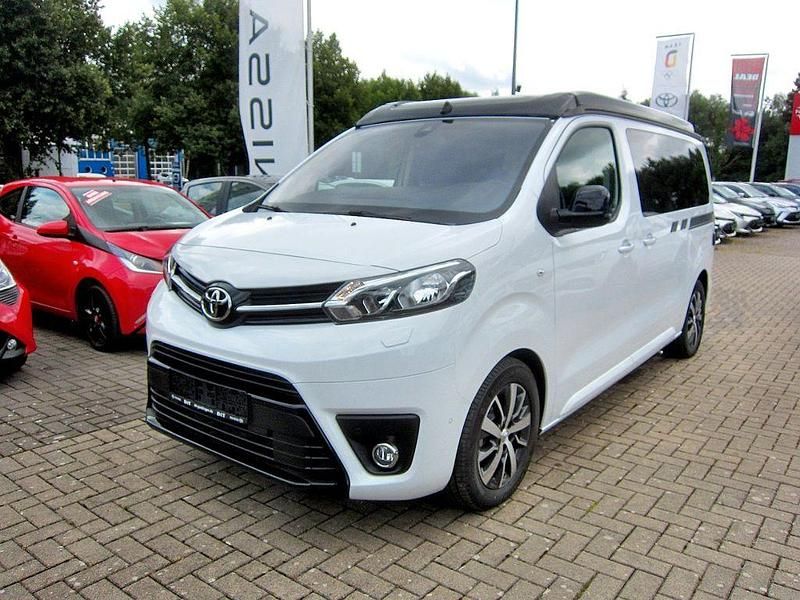 Gebraucht Toyota Proace 144 PS (105 kW) 2024 Weiß Van / Kleinbus
