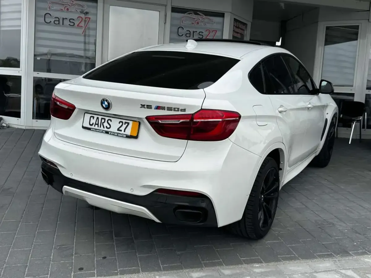 Gebraucht BMW X6 381 PS (280 kW) 2018 Alpinweiss iii SUV