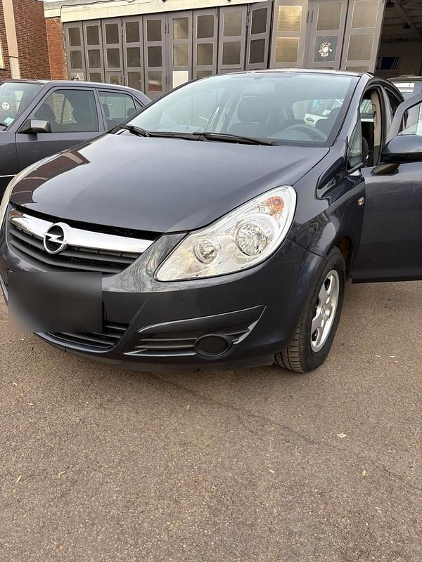 Gebraucht Opel Corsa 80 PS (58 kW) 2009 Kleinwagen
