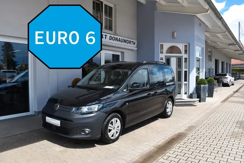 Gebraucht VW Caddy 122 PS (89 kW) 2022 Schwarz Van / Kleinbus