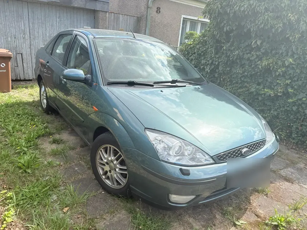 Gebraucht Ford Focus 100 PS (73 kW) 2002 Grün Kleinwagen