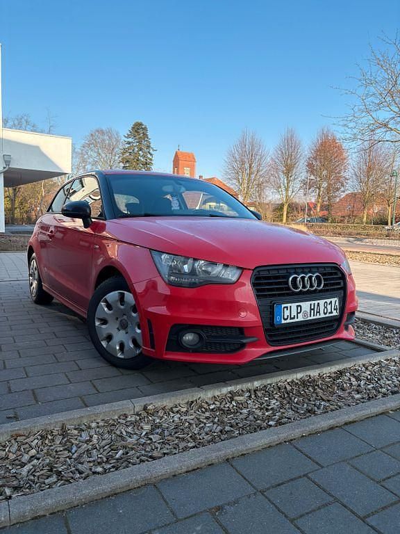 Gebraucht Audi A1 S-Line 86 PS (63 kW) 2014 Rot Kleinwagen