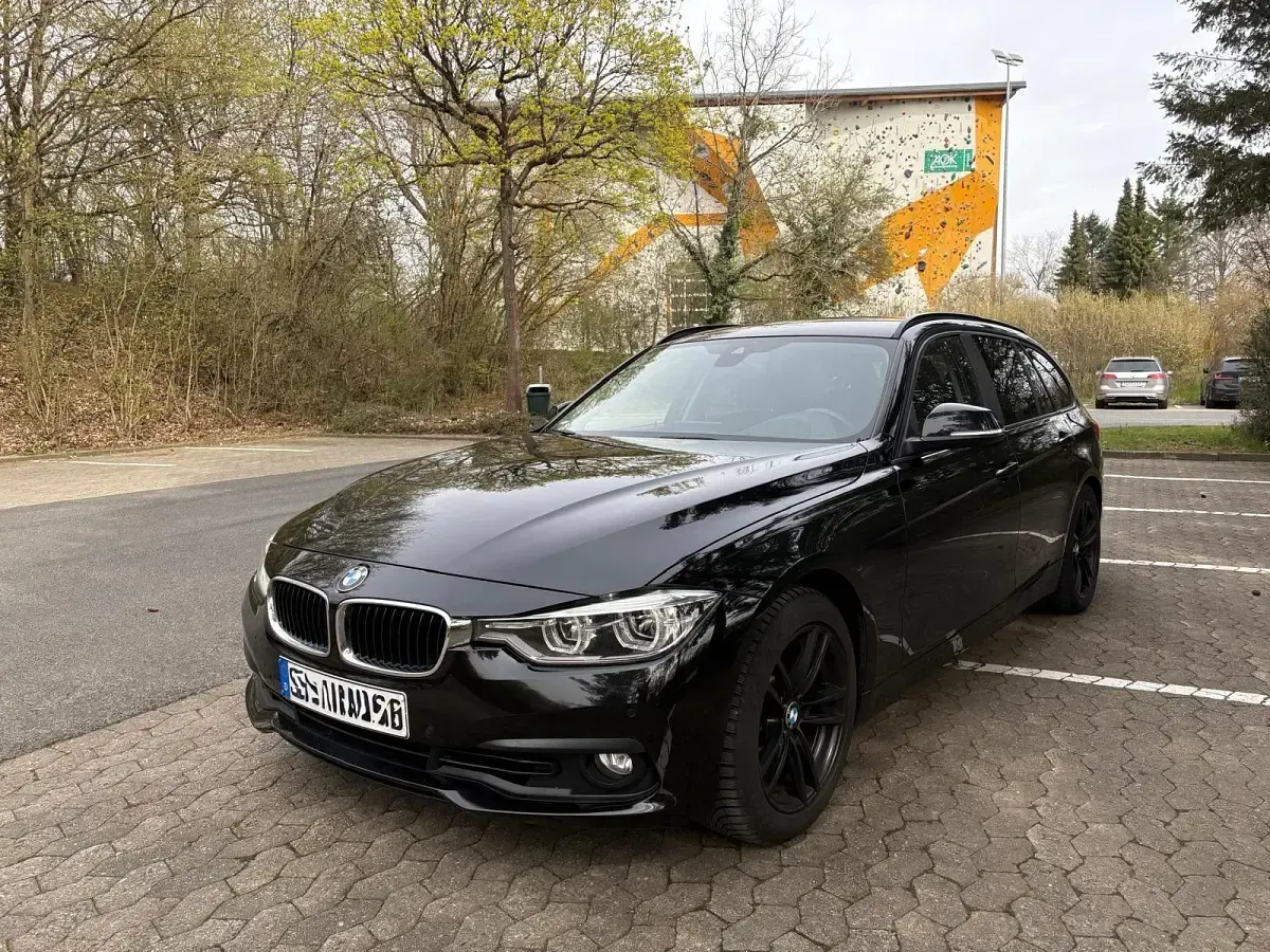 Brugt BMW 330 Advantage 252 HK (185 kW) 2015 Sort Stationcar