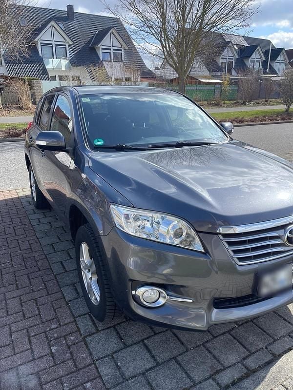 Gebraucht Toyota RAV4 160 PS (117 kW) 2011 Grau SUV