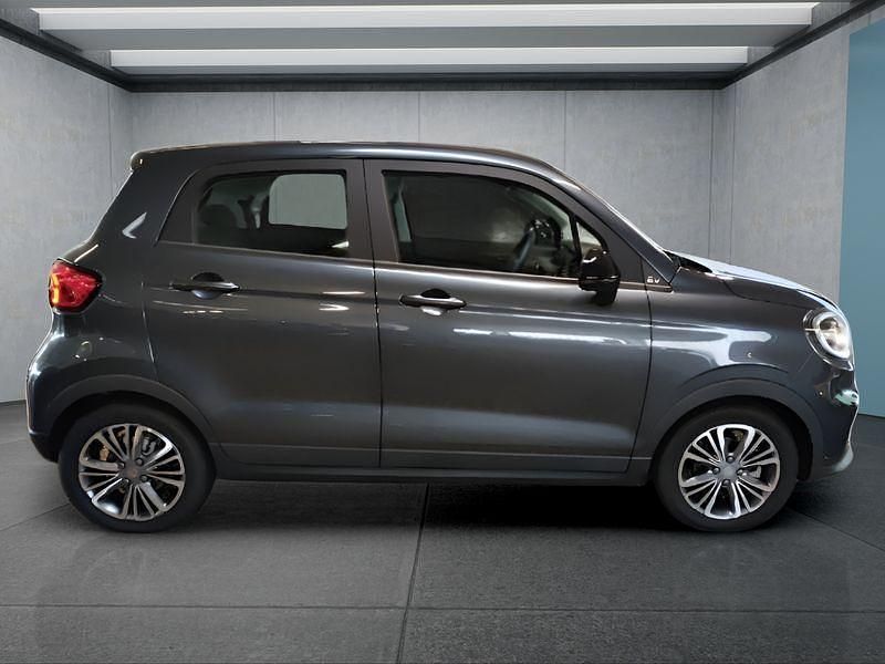 Neu Leapmotor T03 69 kW (95 PS) 2025 Grau Kleinwagen