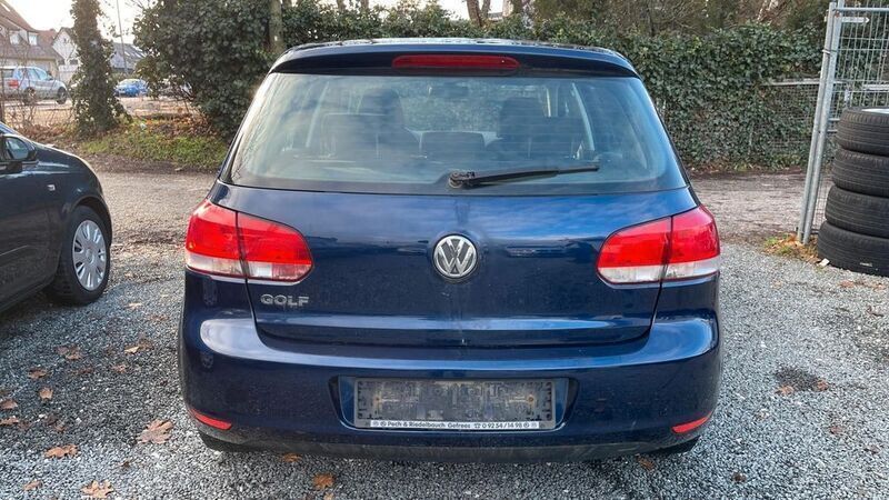 Gebraucht VW Golf VI Trendline 80 PS (58 kW) 2010 Blau Kleinwagen