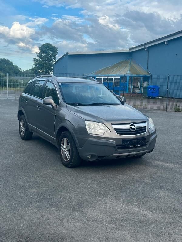 Braun Gebraucht 2008 Opel Antara Cosmo SUV | 4.000 € (Fairer Preis) - Bild 1/4